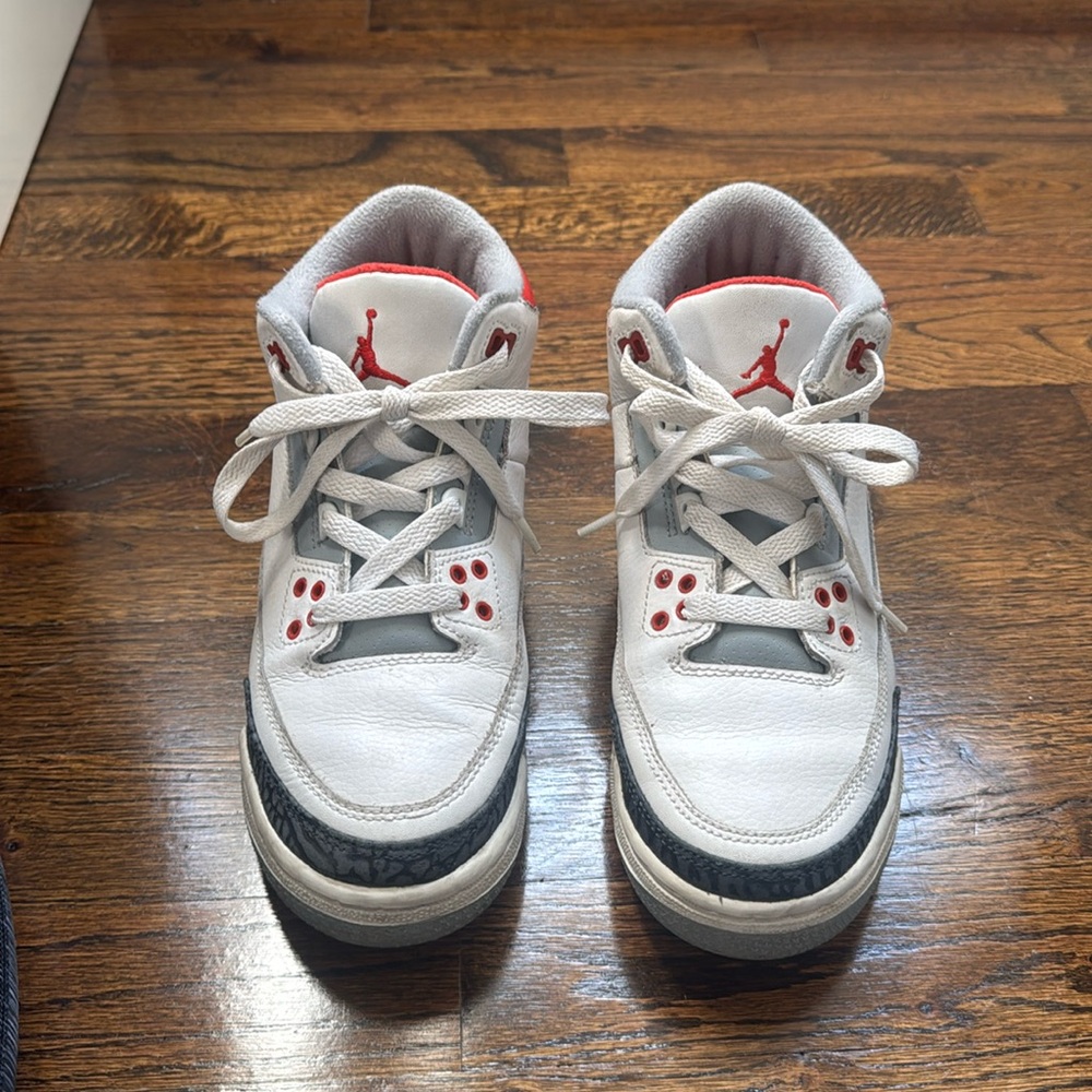 Youth Air Jordan 3 Fire Red